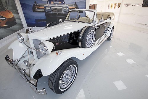 Beauford Series 3 from front with roof down