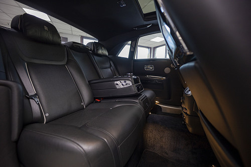 Rolls-Royce Ghost - Back seats