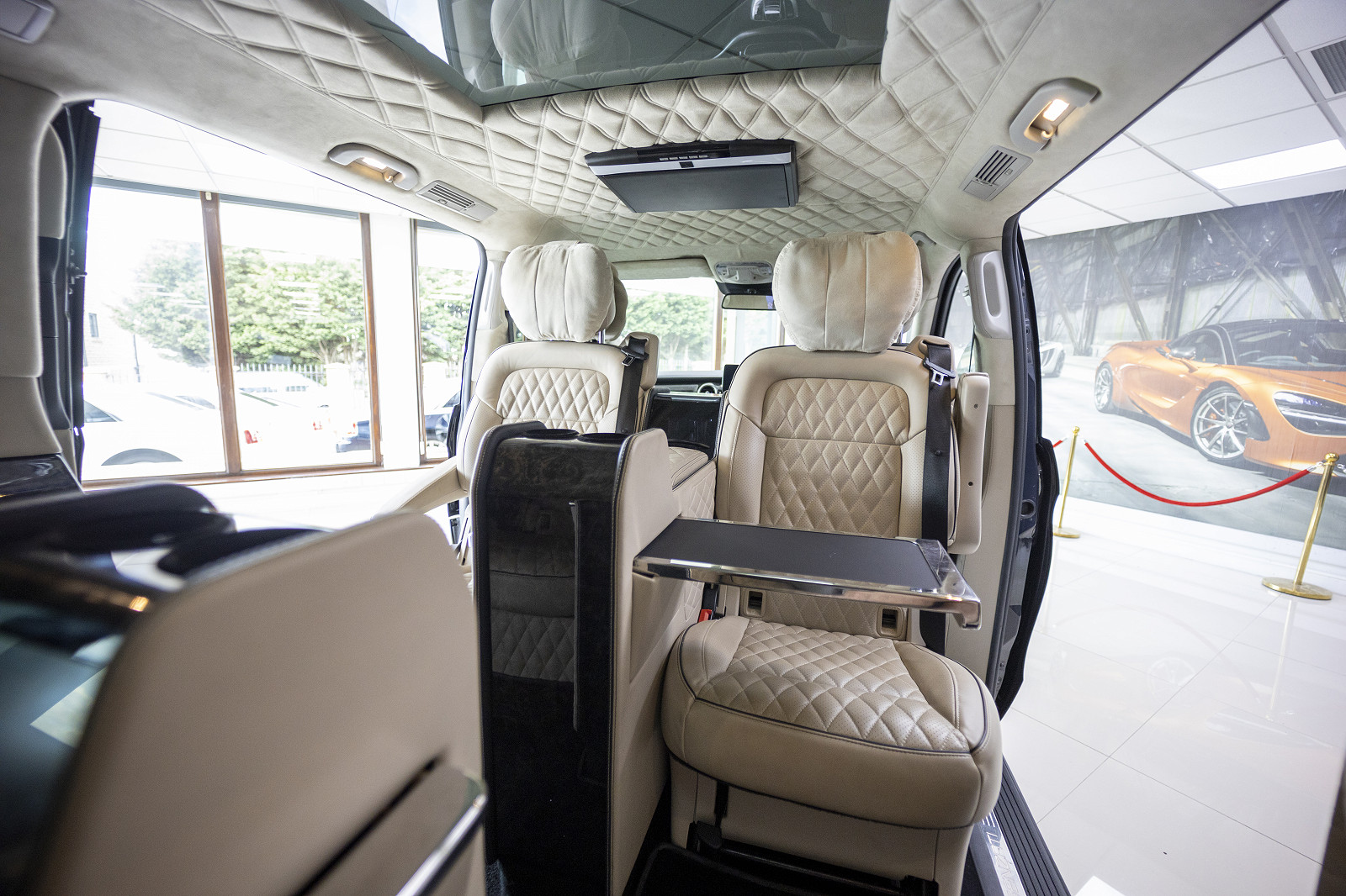 Mercedes Jet Class Hire