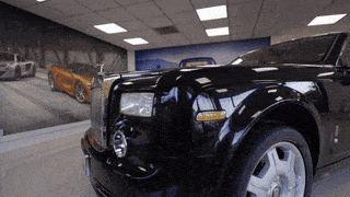 Rolls Royce Phantom White image